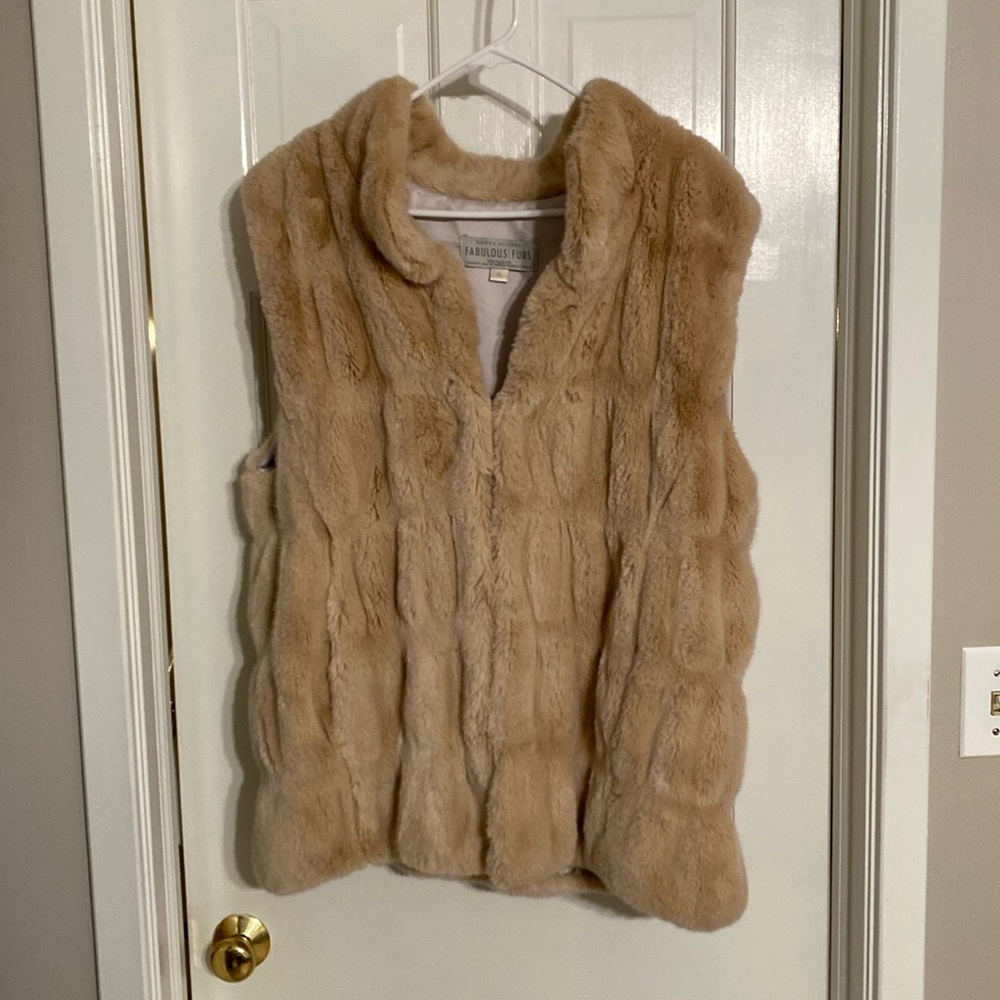 Donna Salyers' Fabulous-Faux Furs Beige Faux Fur Vest XL